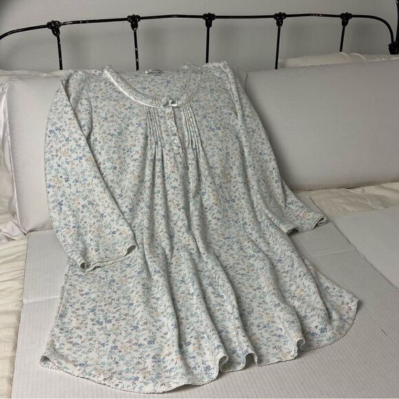 Miss Elaine Floral Embroidered Round Neck Short Tricot Ballet Nightgown Size XL - Picture 1 of 15